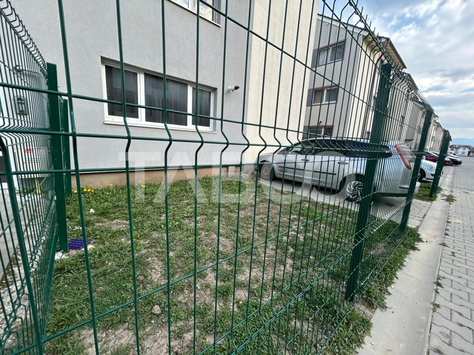 Apartament 3 camere de inchiriat cu loc de parcare si gradina de 74 mp
