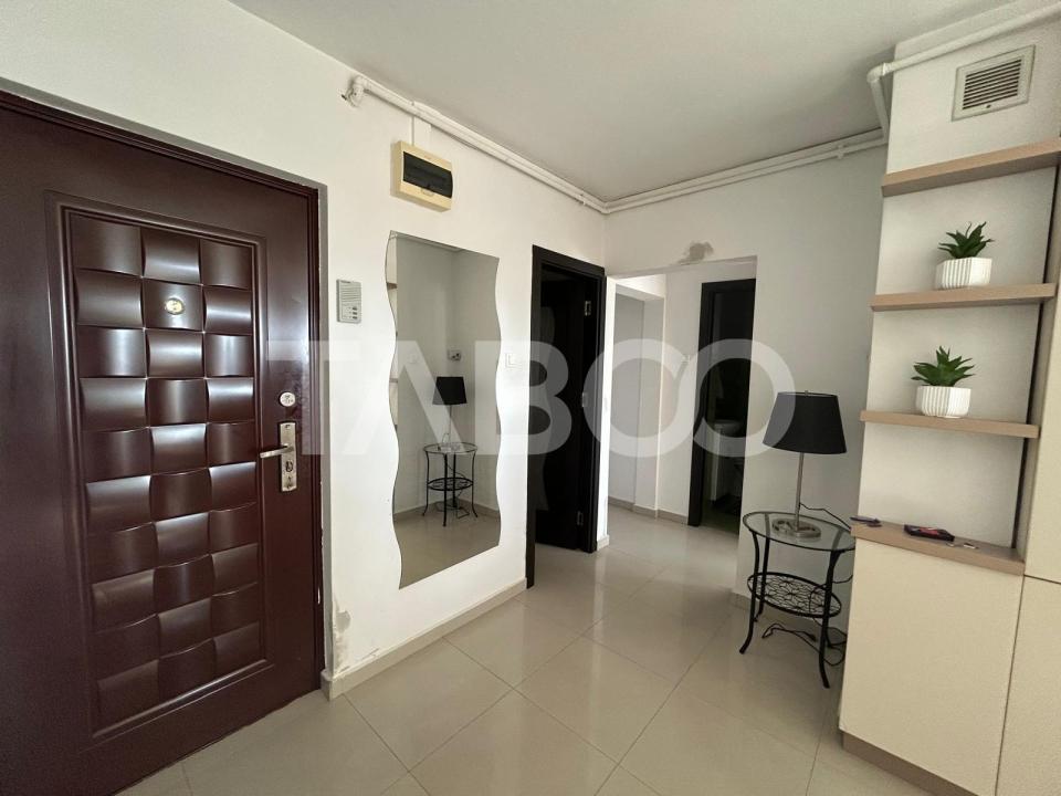 Apartament 3 camere de inchiriat decomandat 65 mp zona Turnisor