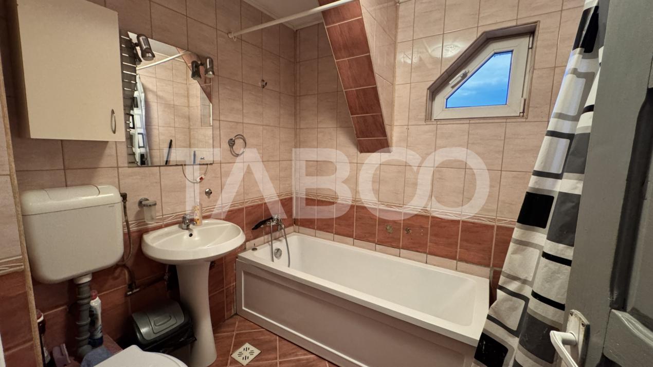 Apartament 3 camere de inchiriat mobilat utilat 65 mp Mihai Viteazul