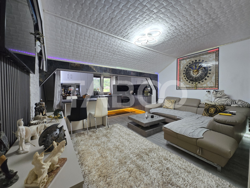 Apartament 3 camere de vanzare 100mp decomandat zona Tilisca Sibiu