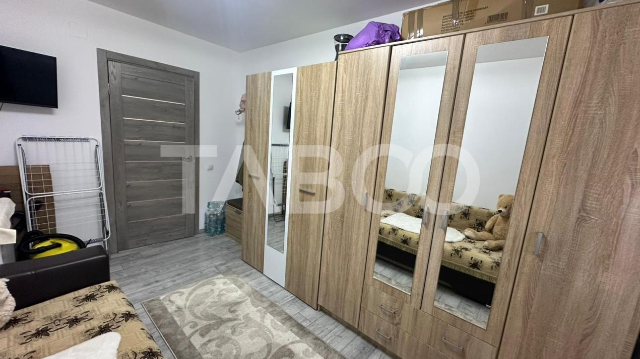 Apartament 3 camere de vanzare 3 camere mobilat utilat Selimbar Sibiu 