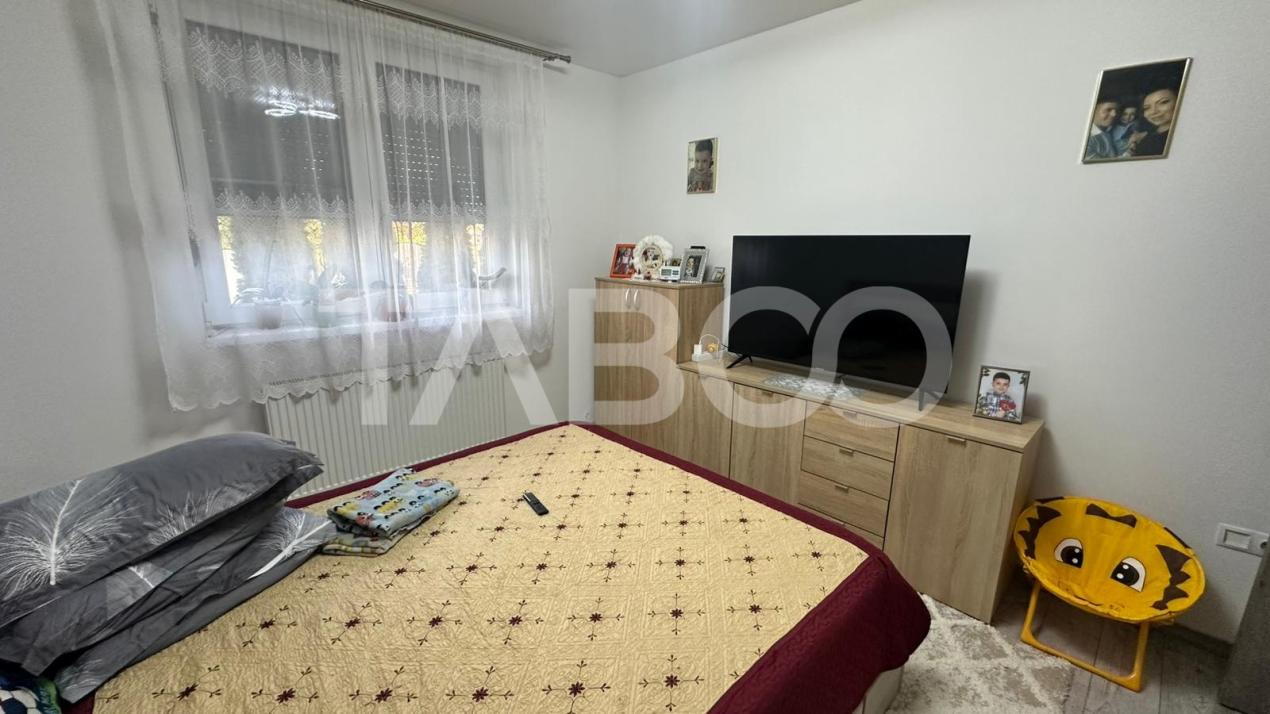 Apartament 3 camere de vanzare 3 camere mobilat utilat Selimbar Sibiu 