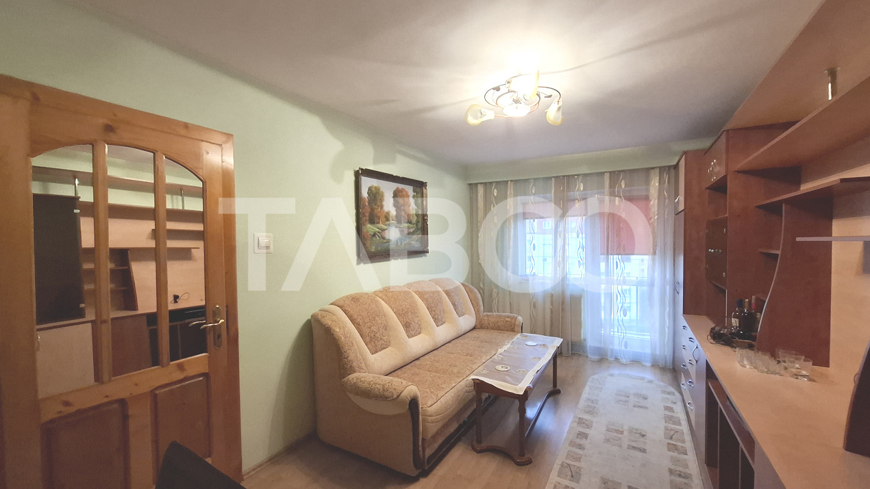 Apartament 3 camere de vanzare decomandat 58 mp zona Valea Aurie Sibiu