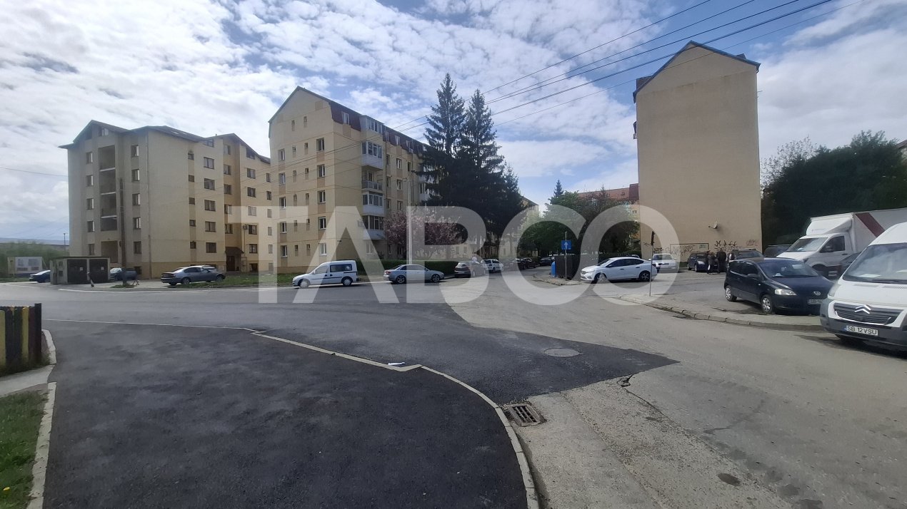 Apartament 3 camere de vanzare decomandat 73 mp zona Rahovei Sibiu in Sibiu - Rahova