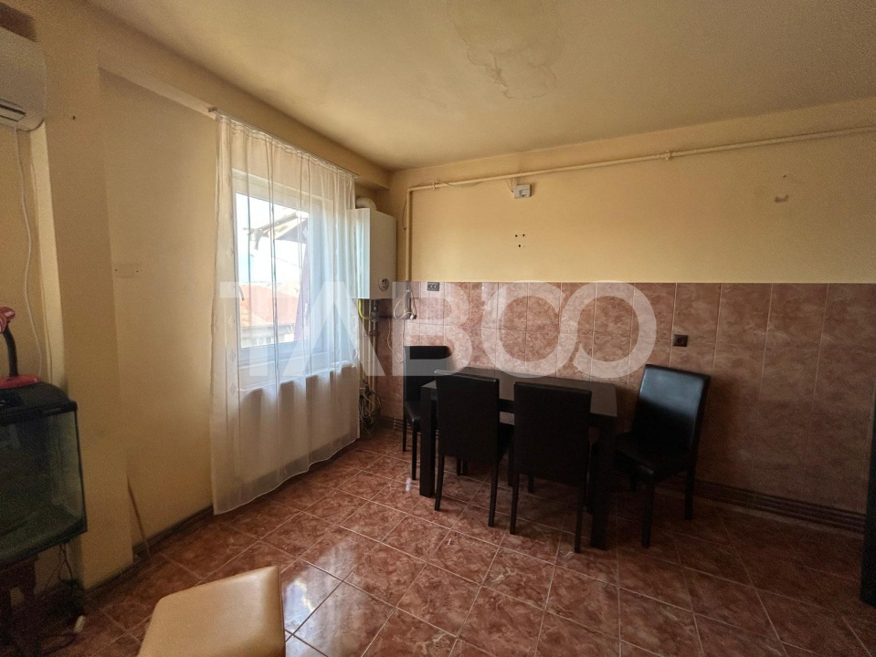 Apartament 3 camere de vanzare in Terezian Sibiu 