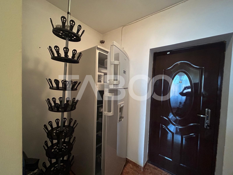 Apartament 3 camere de vanzare in Terezian Sibiu 