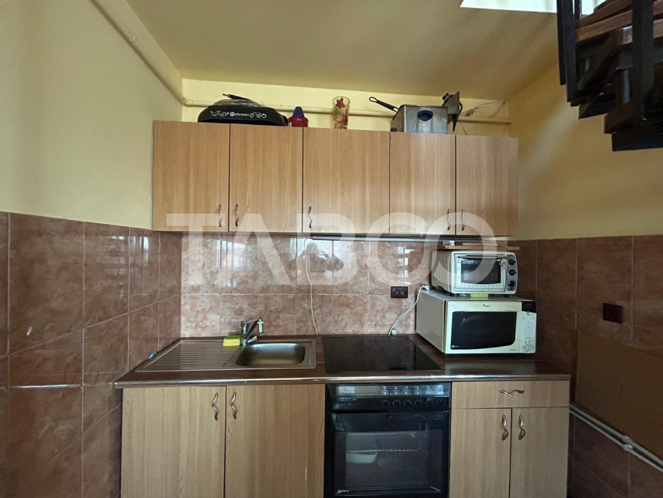 Apartament 3 camere de vanzare in Terezian Sibiu 
