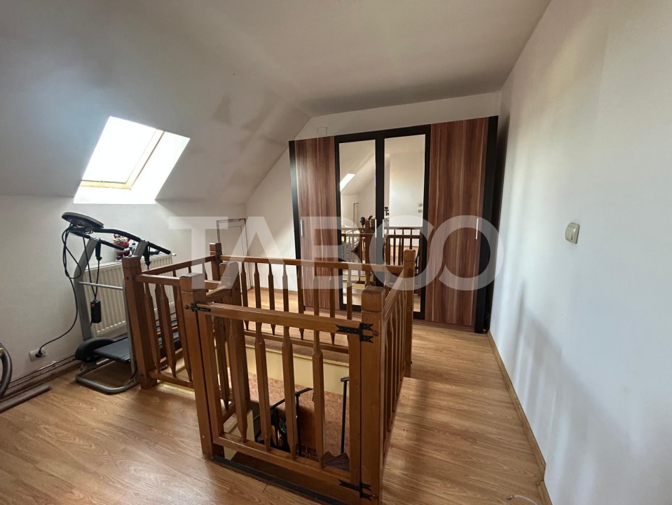 Apartament 3 camere de vanzare in Terezian Sibiu 