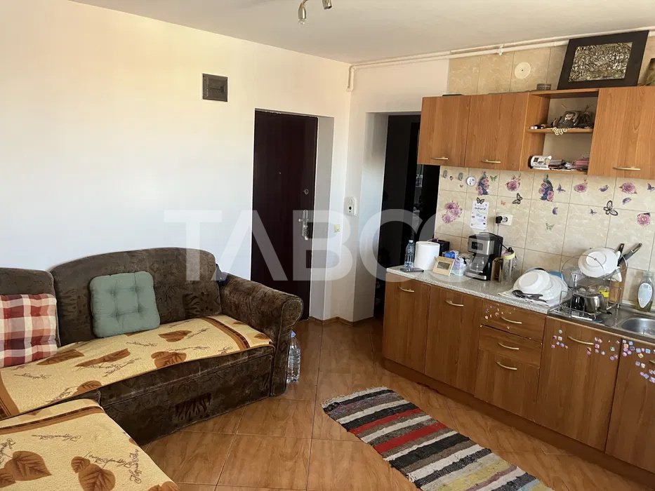 Apartament 3 camere decomandat 62 mp zona Mihai Viteazul Sibiu in Sibiu - Aleea Rosiorilor
