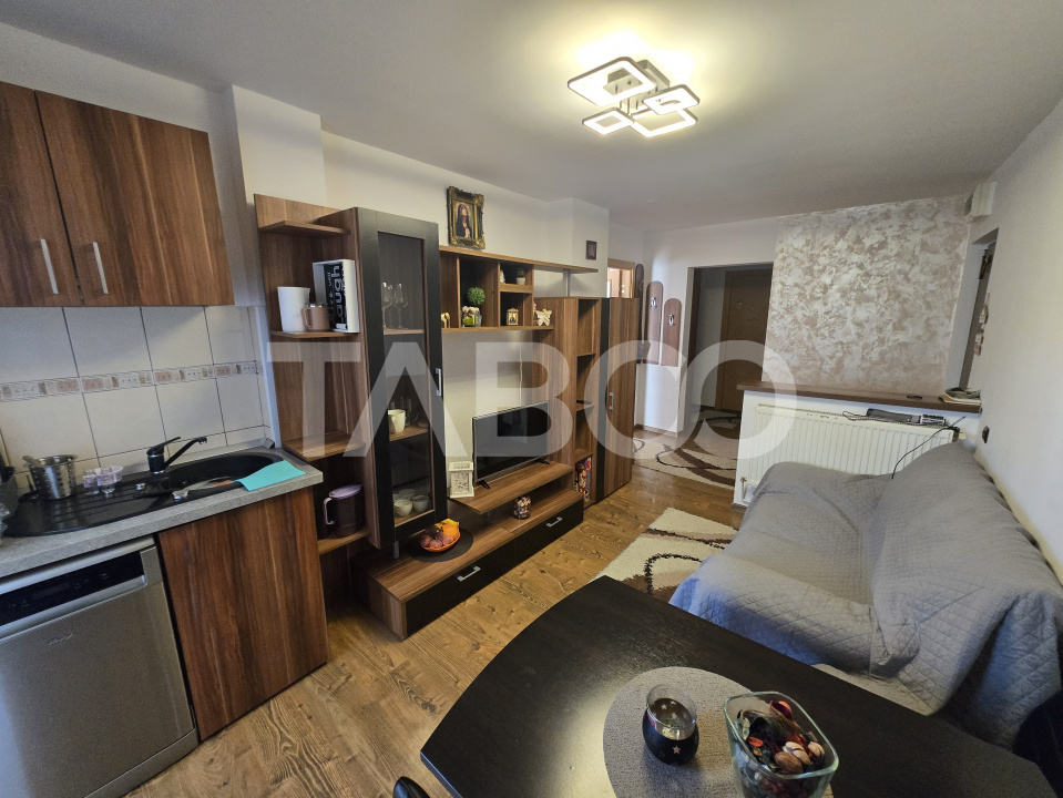 Apartament 3 camere decomandat 68mp cu balcon zona Siretului Sibiu