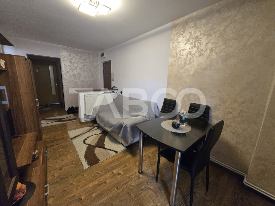Apartament 3 camere decomandat 68mp cu balcon zona Siretului Sibiu