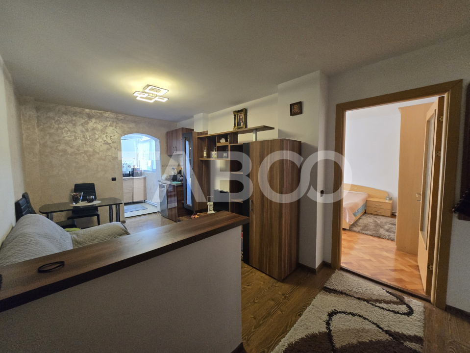 Apartament 3 camere decomandat 68mp si balcon zona Siretului Sibiu