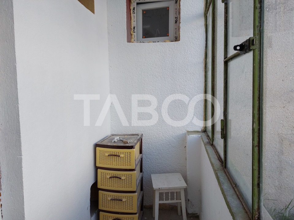 Apartament 3 camere decomandate 85 mp parter 2 balcoane Stejarului