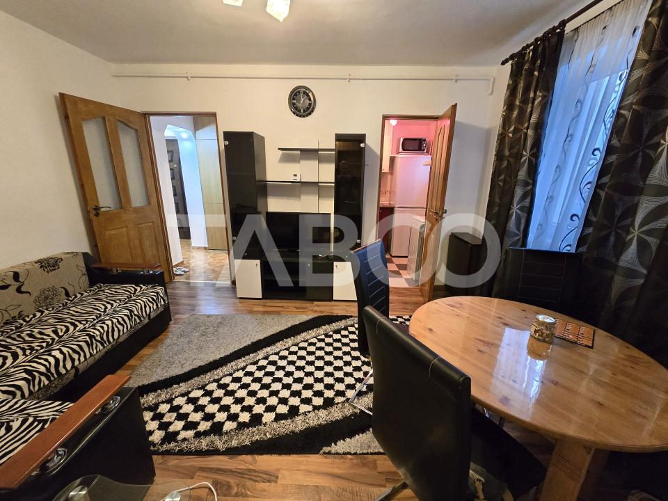 Apartament 3 camere etaj intermediar mobilat balcon zona Tiglari Sibiu