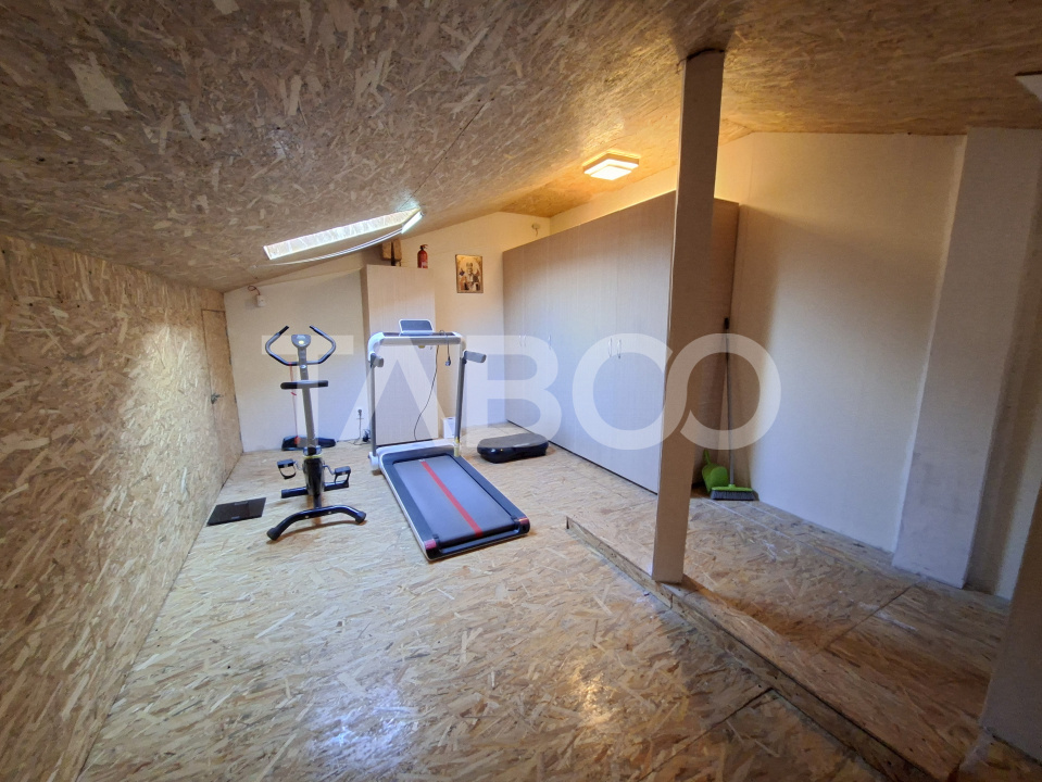 Apartament 3 camere si pod cu echipamente sport Arhitectilor Sbiu