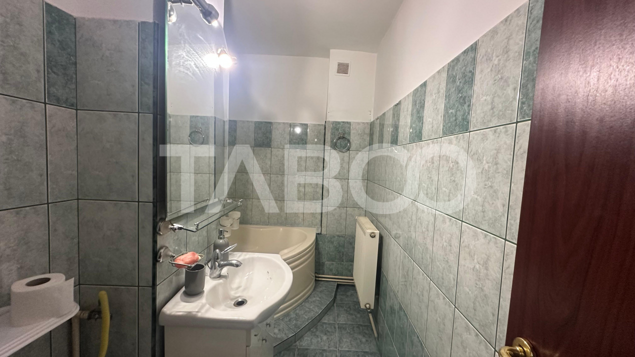 Apartament 4 camere 2 balcoane 88 mpu pivnita zona Valea Aurie Sibiu