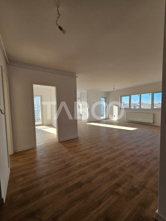 Apartament 4 camere 3 balcoane 91 mpu si LOC PARCARE zona Dna Stanca