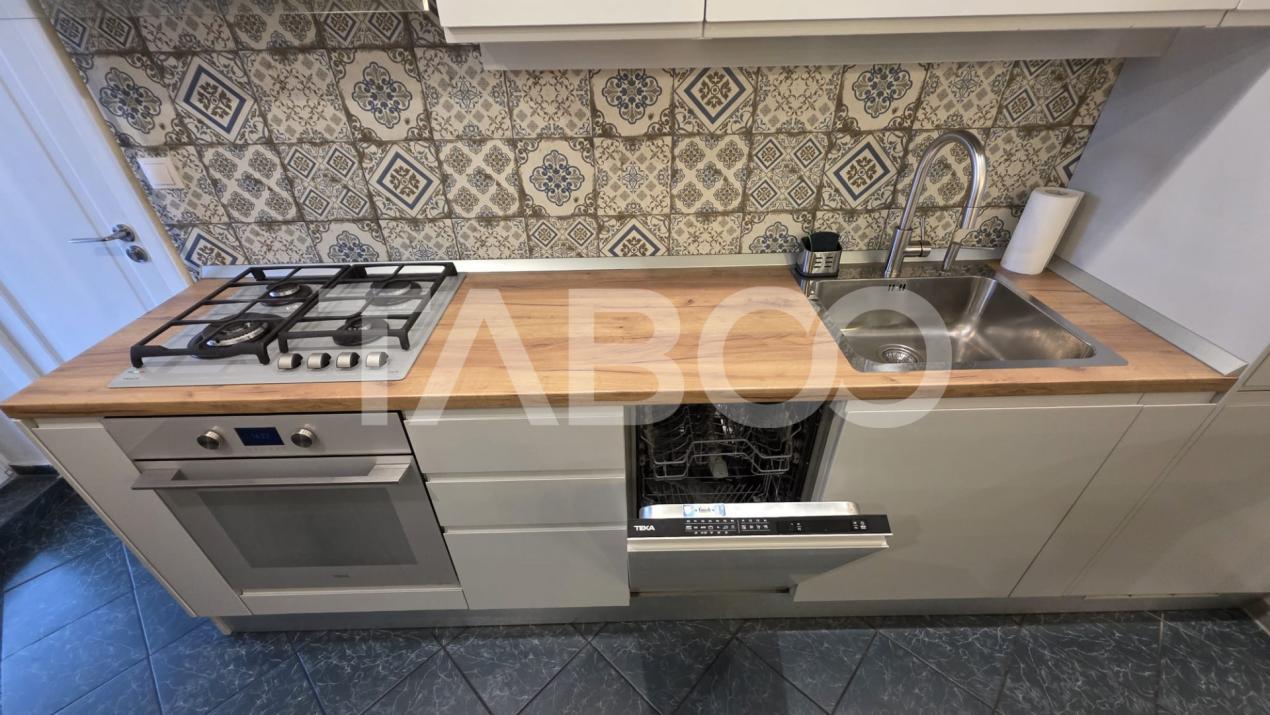 Apartament 4 camere de vanzare in Sebes Valea Frumoasei