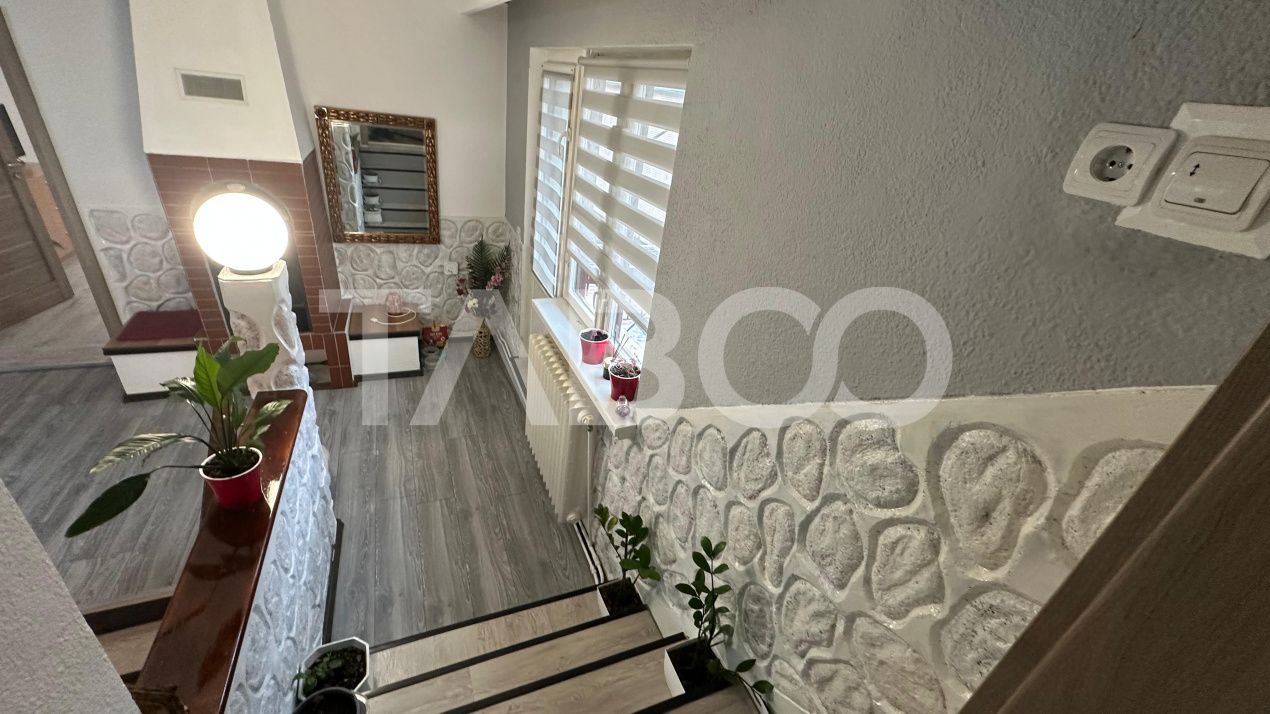 Apartament 4 camere  la casa cu curte pivnita zona Lazaret Sibiu