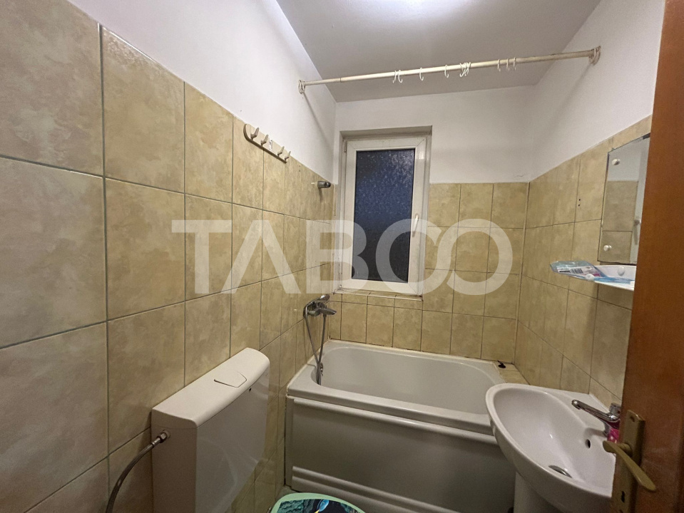 Apartament 4 camere zona Rahovei Sibiu pretabil investitie sigura
