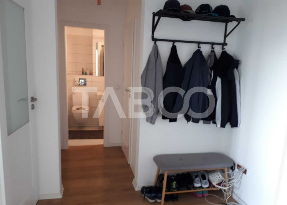 Apartament 47mp de vanzare 2 camere cu balcon 6mp zona Mihai Viteazul