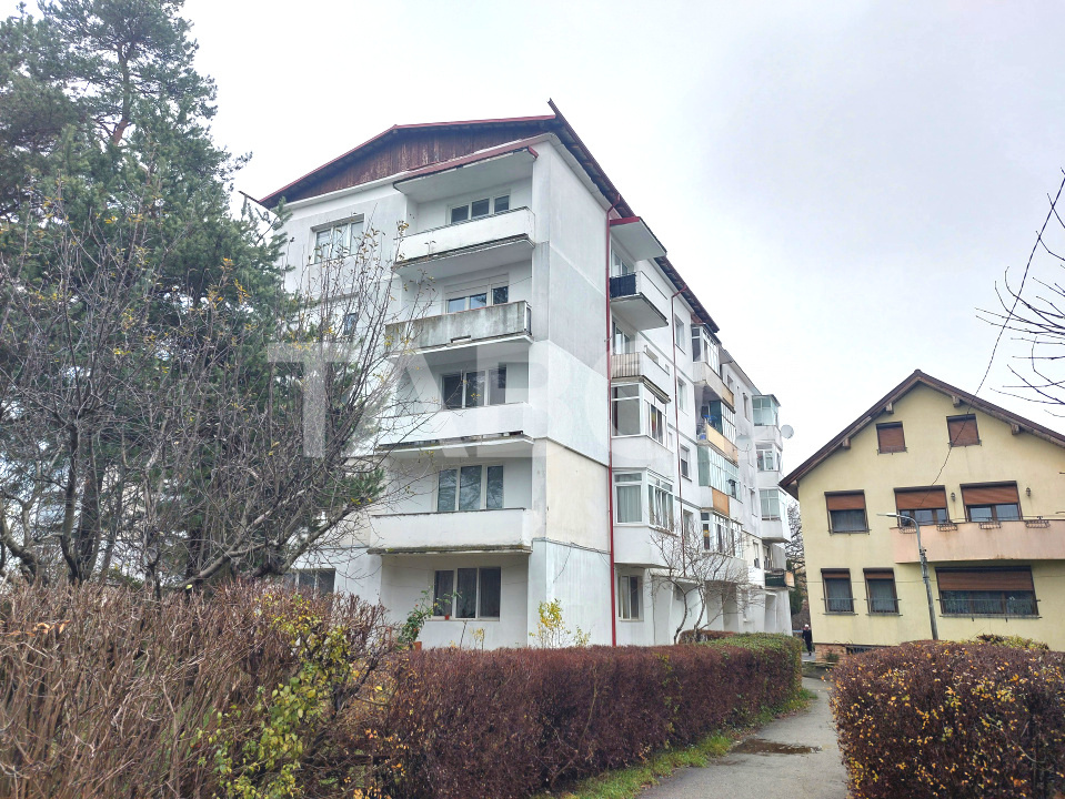 Apartament 57 mp 2 camere decomandate balcon PRET AVANTAJOS Cisnadie