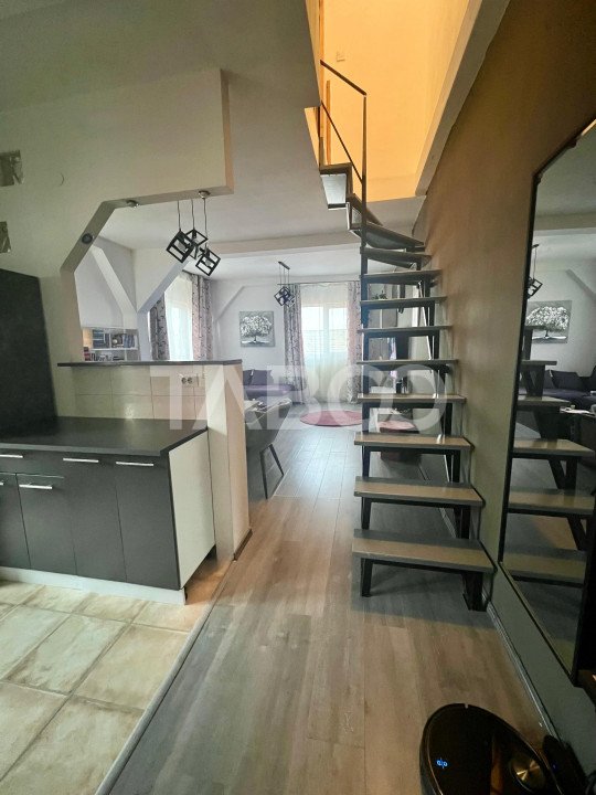 Apartament 64 mpu balcon   zona Mihai Viteazul mobilat utilat 3 camere