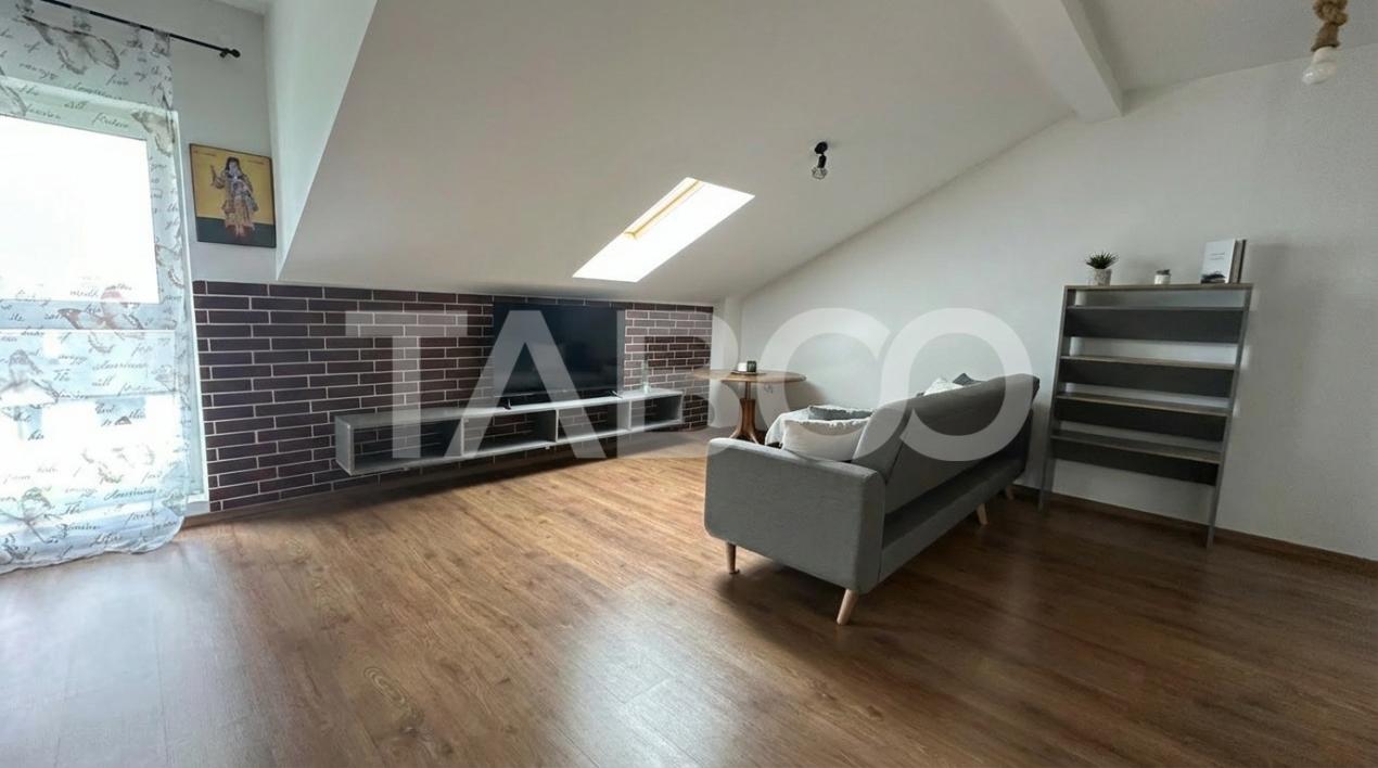 Apartament 70 mpu 3 camere pod privat parcare zona Turnisor Sibiu