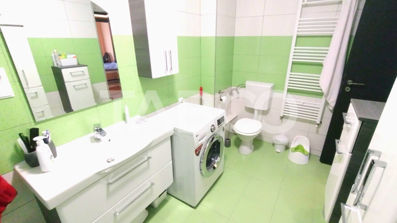 Apartament 75 mp 3 camere 2 bai si loc de parcare Arhitectilor Sibiu