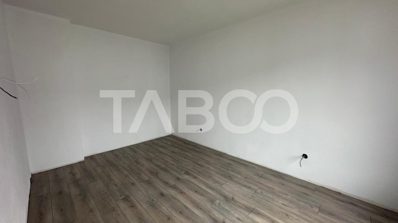 Apartament 76 mpu 3 camere 2 locuri de parcare Turnisor Sibiu 