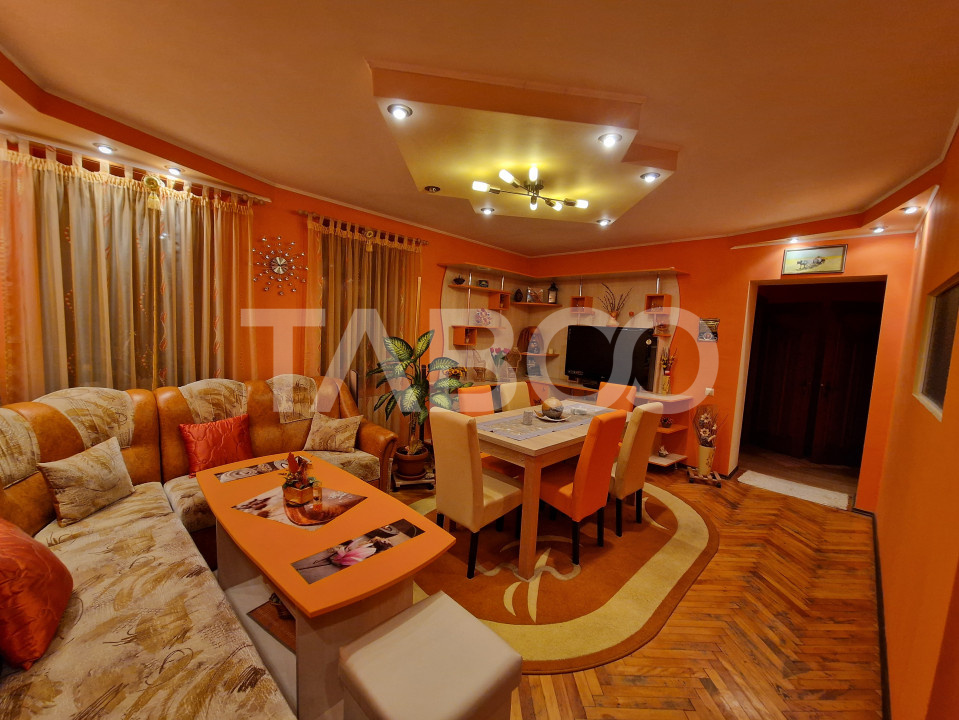 Apartament 89 mpu 4 camere 2 bai loc parcare si pivnita central Sibiu