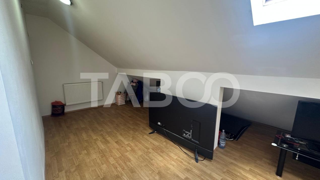 Apartament 98 mpu 4 camere cu balcon zona Terezian Sibiu