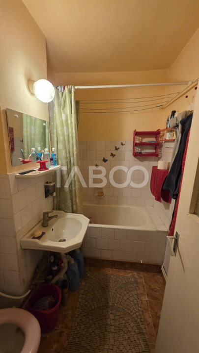 Apartament cu 2 camere de vanzare zona Ciserom