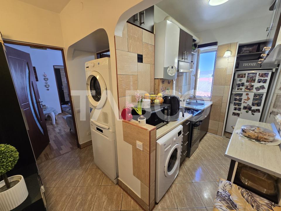 Apartament cu 2 camere mobilat utilat pivnita 4 mp Vasile Aaron Sibiu