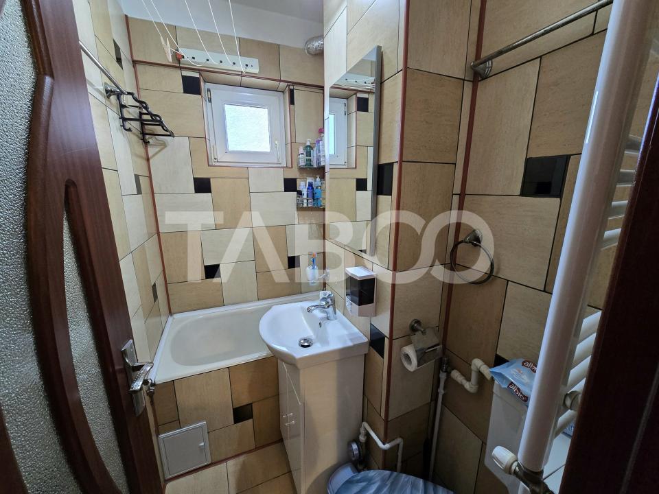 Apartament cu 2 camere mobilat utilat pivnita 4 mp Vasile Aaron Sibiu