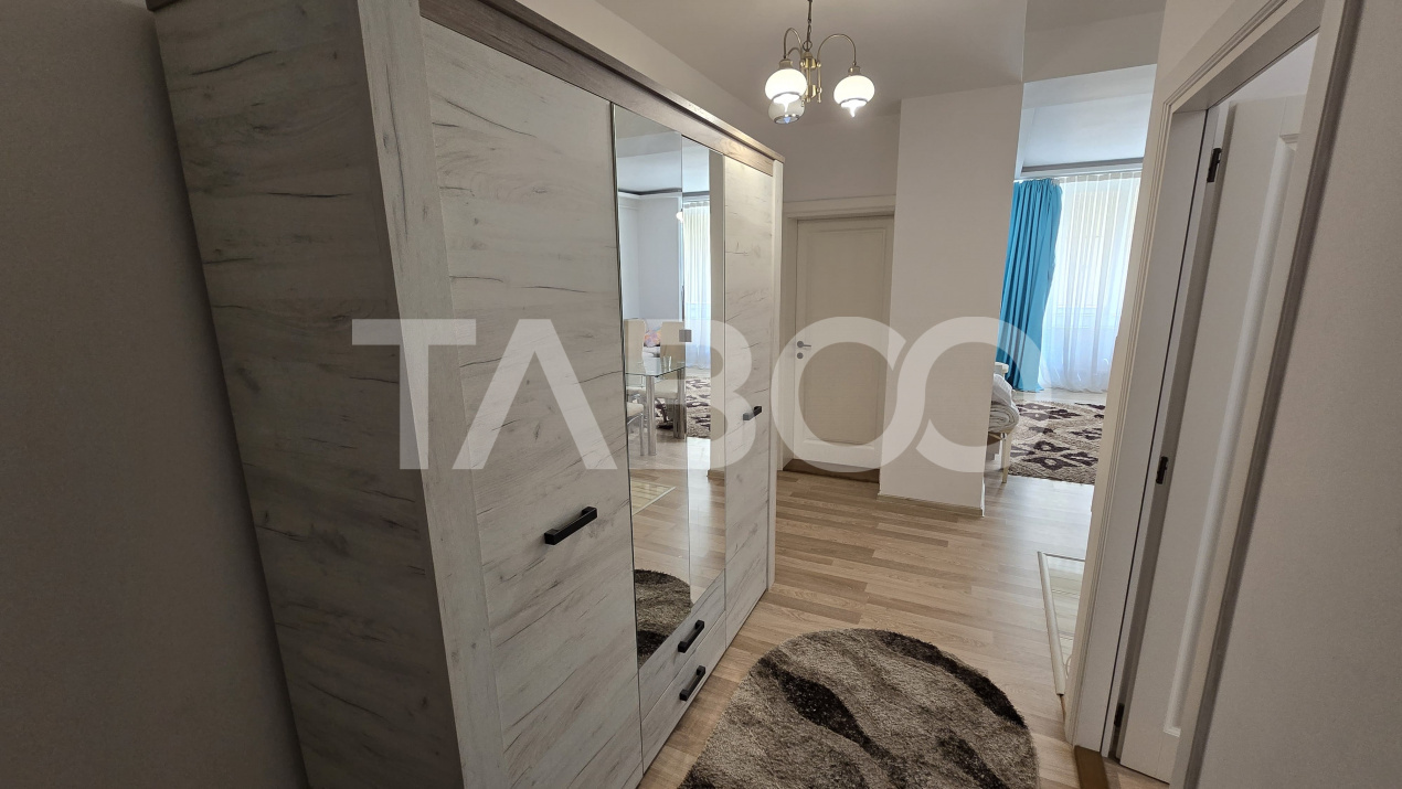 Apartament cu 3 camere de inchiriat decomandat zona Strand