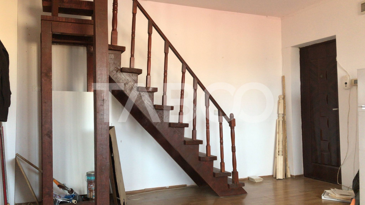 Apartament cu 3 camere de vanzare mobilat utilat Mihai Viteazu 66mp