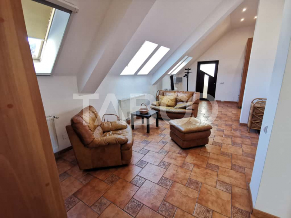 Apartament cu 3 camere langa facultatea de Stiinte de inchiriat