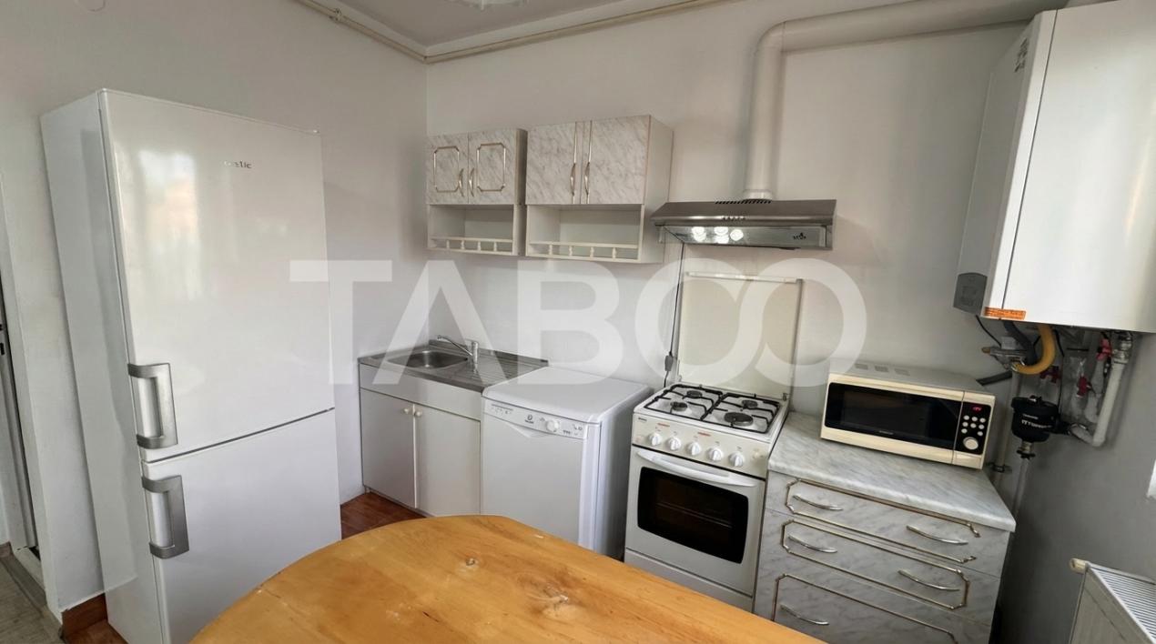 Apartament cu 3 camere mobilat utilat 65 mp COMISION 0% Valea Aurie