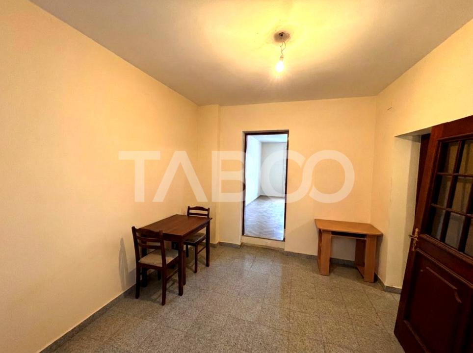 Apartament cu 4 camere de vanzare 110 mp Orasul de Jos Sibiu 