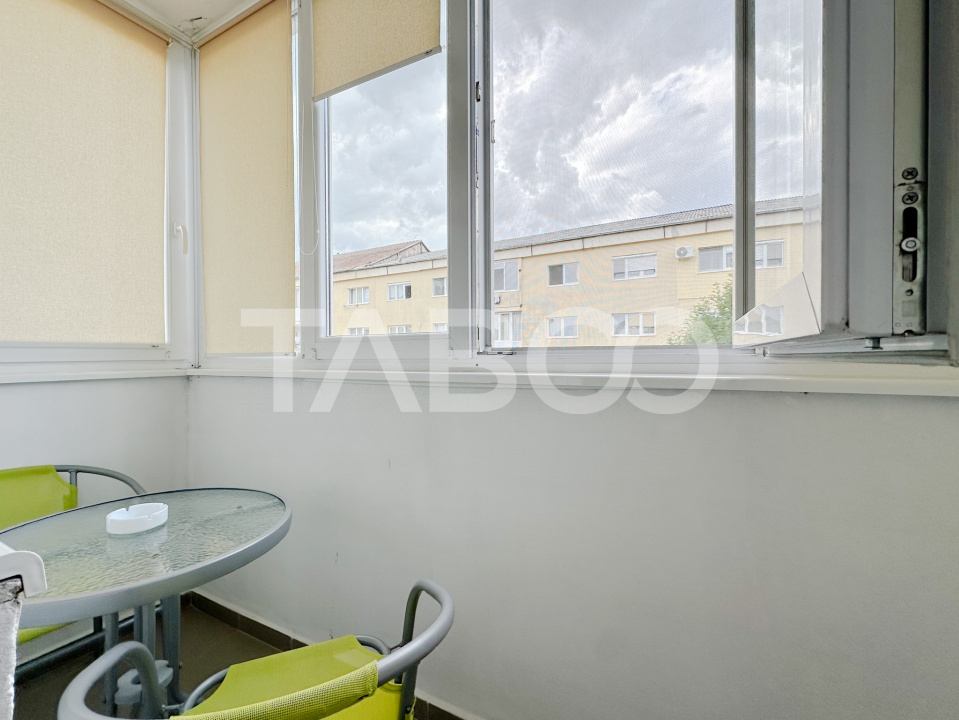 Apartament cu 4 camere decomandate etaj intermediar zona OMV V.Aaron