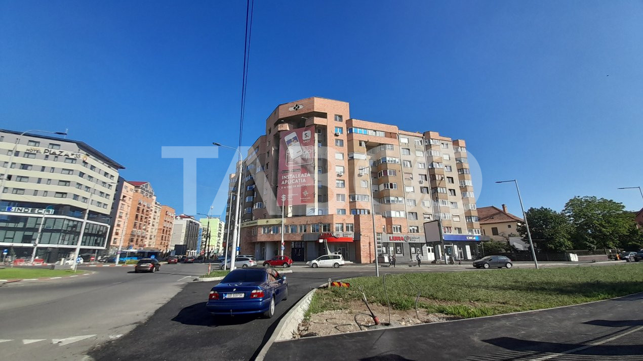Apartament cu 4 camere in zona facultatilor Mihai Viteazul