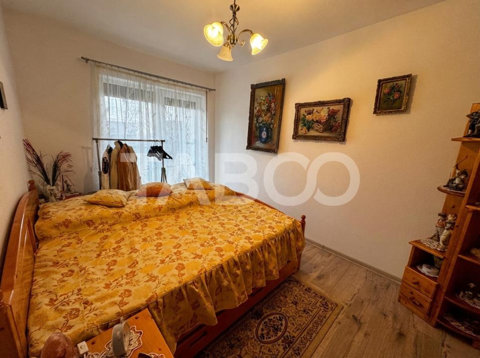 Apartament cu gradina 63 mp 3 camere 2 parcari si boxa Turnisor Sibiu