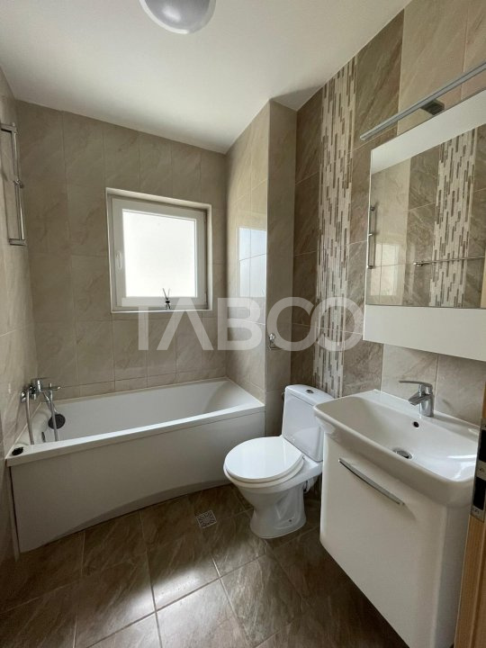 Apartament de inchiriat 2 camere cu balcon si parcare Doamna Stanca