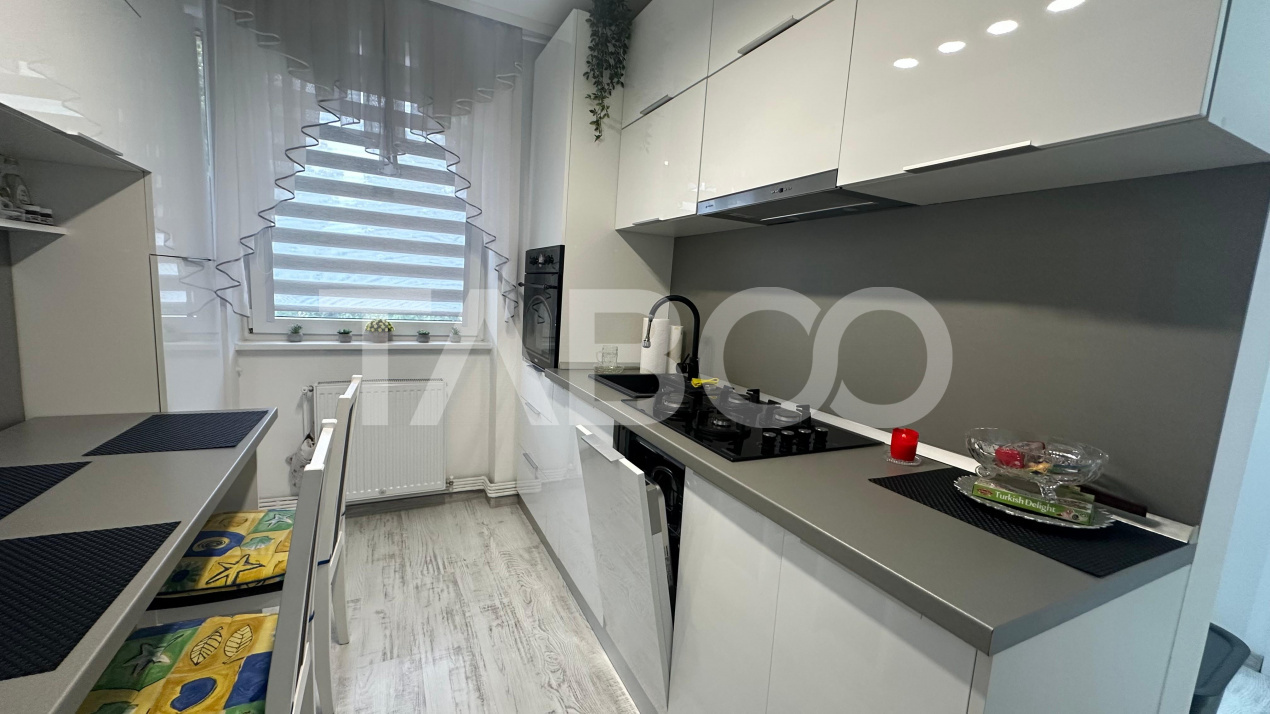 Apartament de inchiriat  2 camere cu balcon zona Rahovei Sibiu