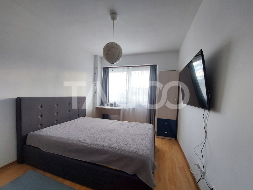 Apartament de inchiriat 2 camere decomandate balcon parcare Terezian