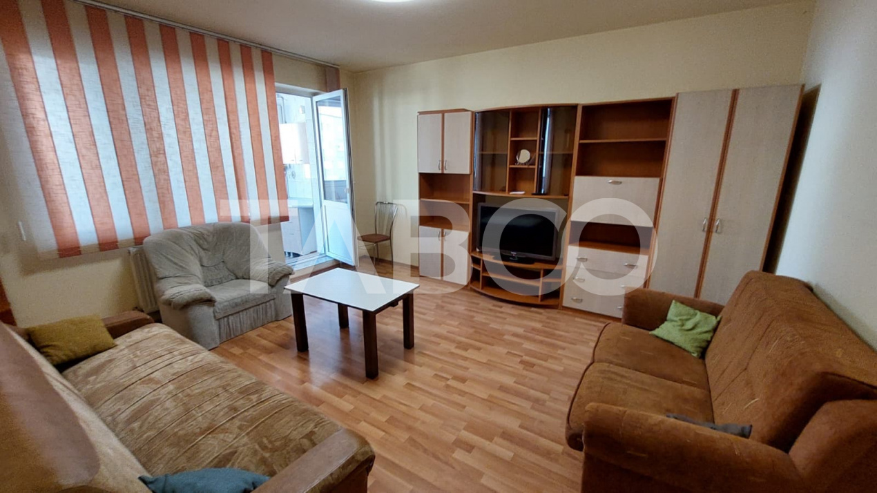 Apartament de inchiriat 2 camere etaj 2 cu parcare proprie C.Dumbravii