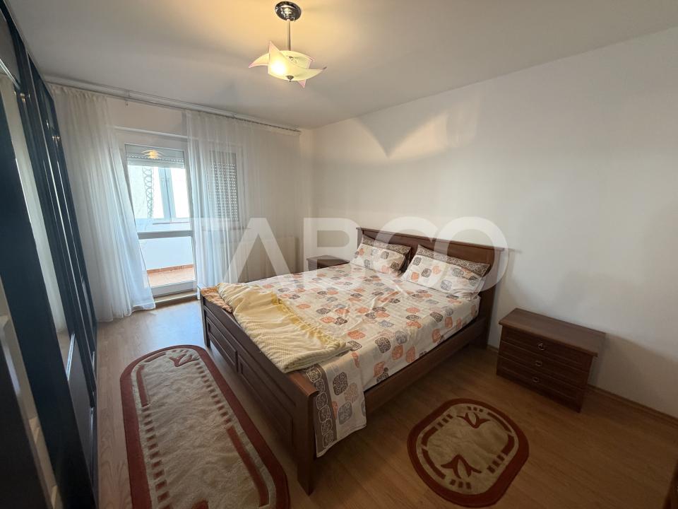 Apartament de inchiriat 2 camere etaj 3 decomandat mobilat utilat