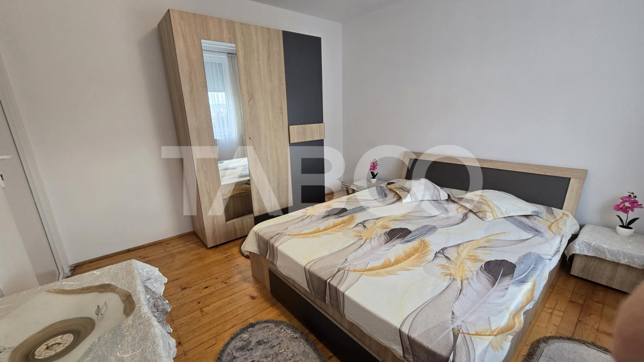 Apartament de inchiriat 2 camere in bloc cu lift Mihai Viteazul
