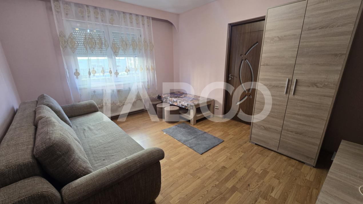 Apartament de inchiriat 2 camere mobilat utilat in zona Vasile Aaron